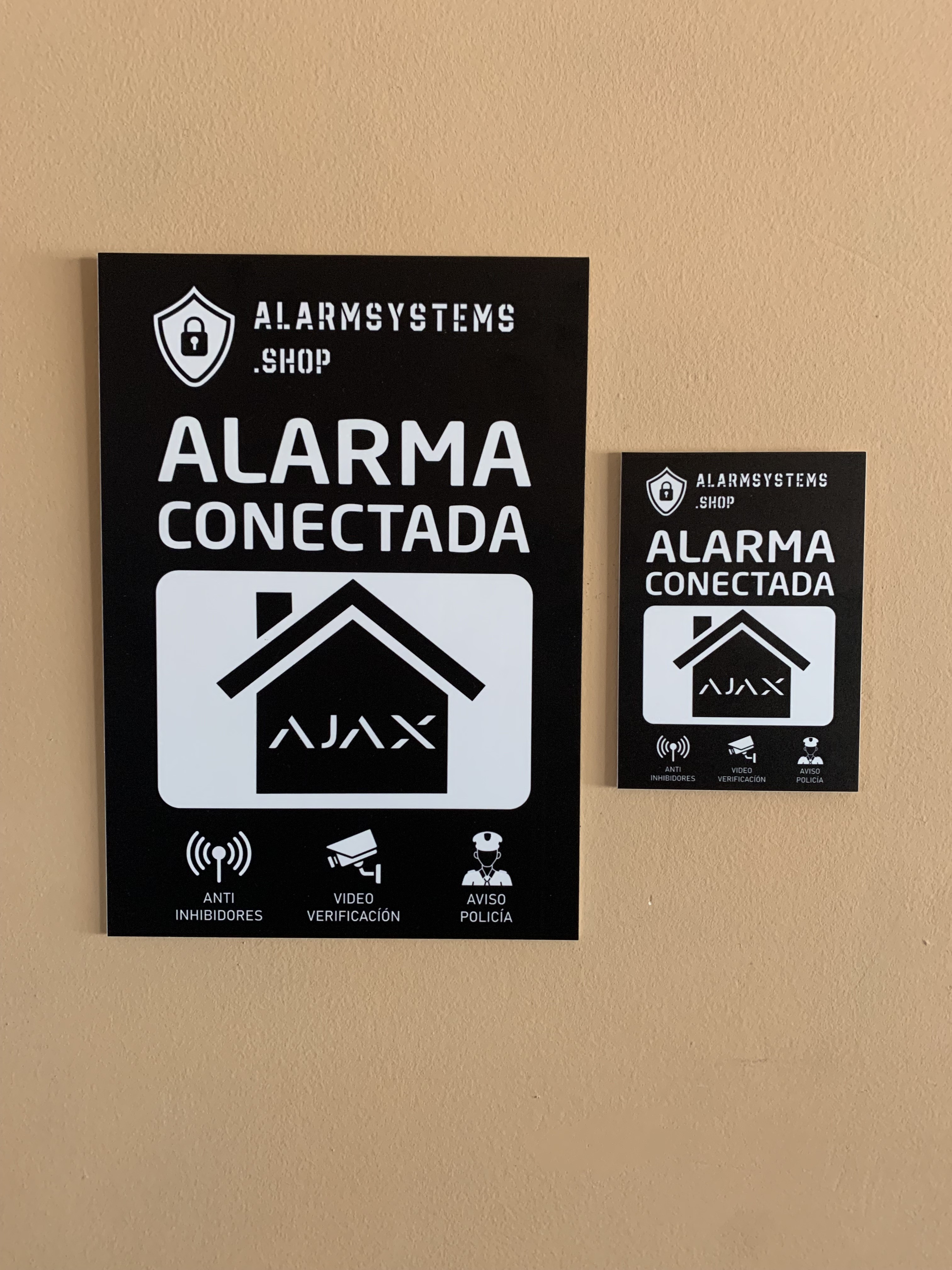 Carteles disuasorios para la alarma ajax